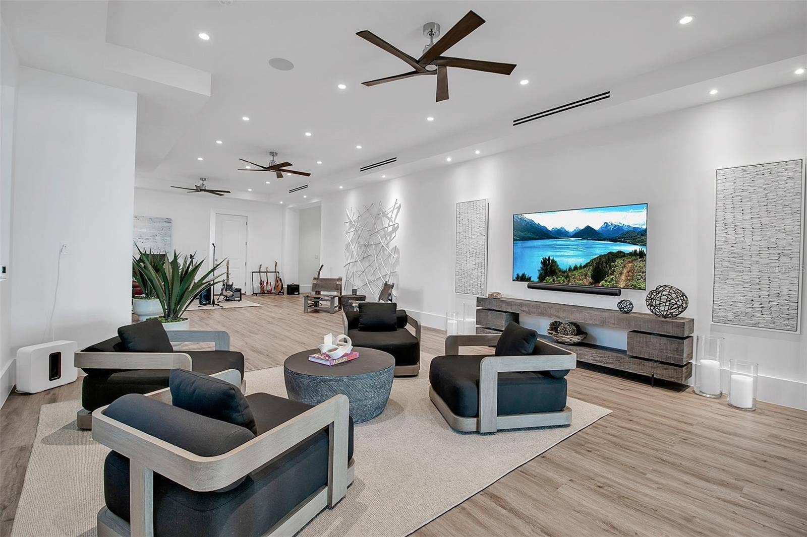 7366 POINT OF ROCKS ROAD, Sarasota, FL 34242 7366 POINT OF ROCKS ROAD, Sarasota, FL 34242