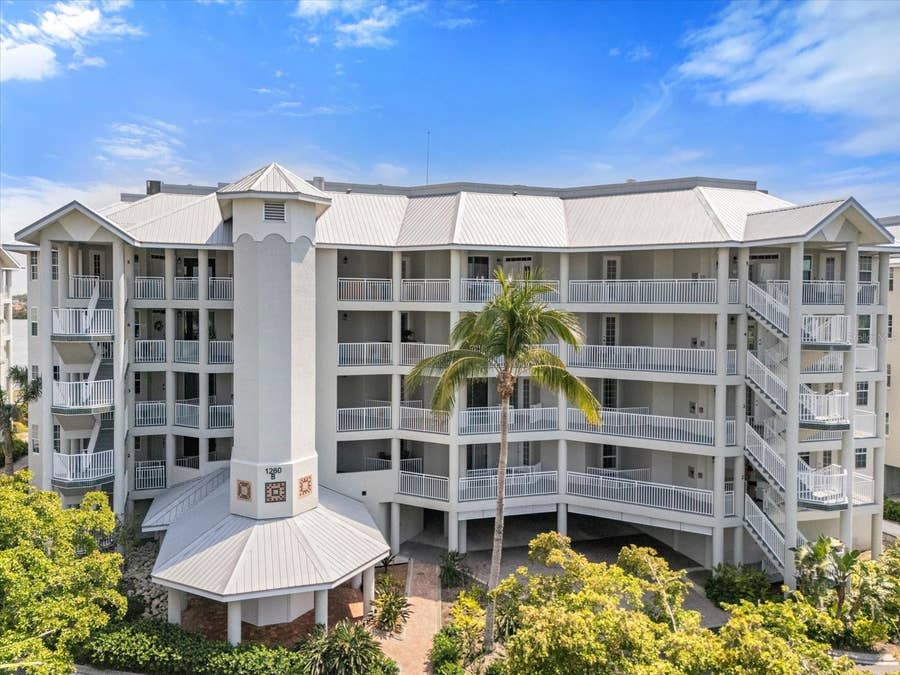 Property photo for 1260 DOLPHIN BAY WAY, #404, Sarasota, FL