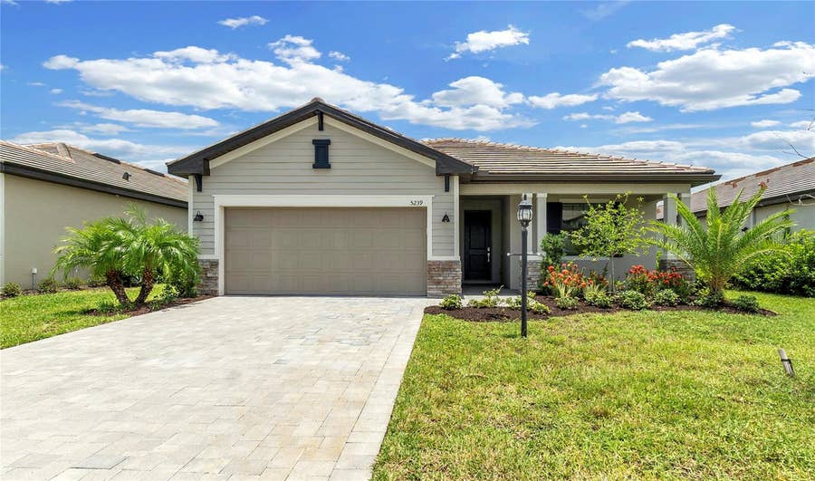 Property photo for 5239 CORAL REEF WAY, Bradenton, FL