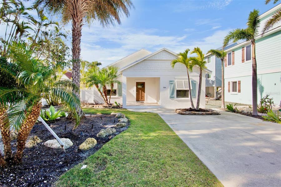 Property photo for 709 FERN STREET, Anna Maria, FL