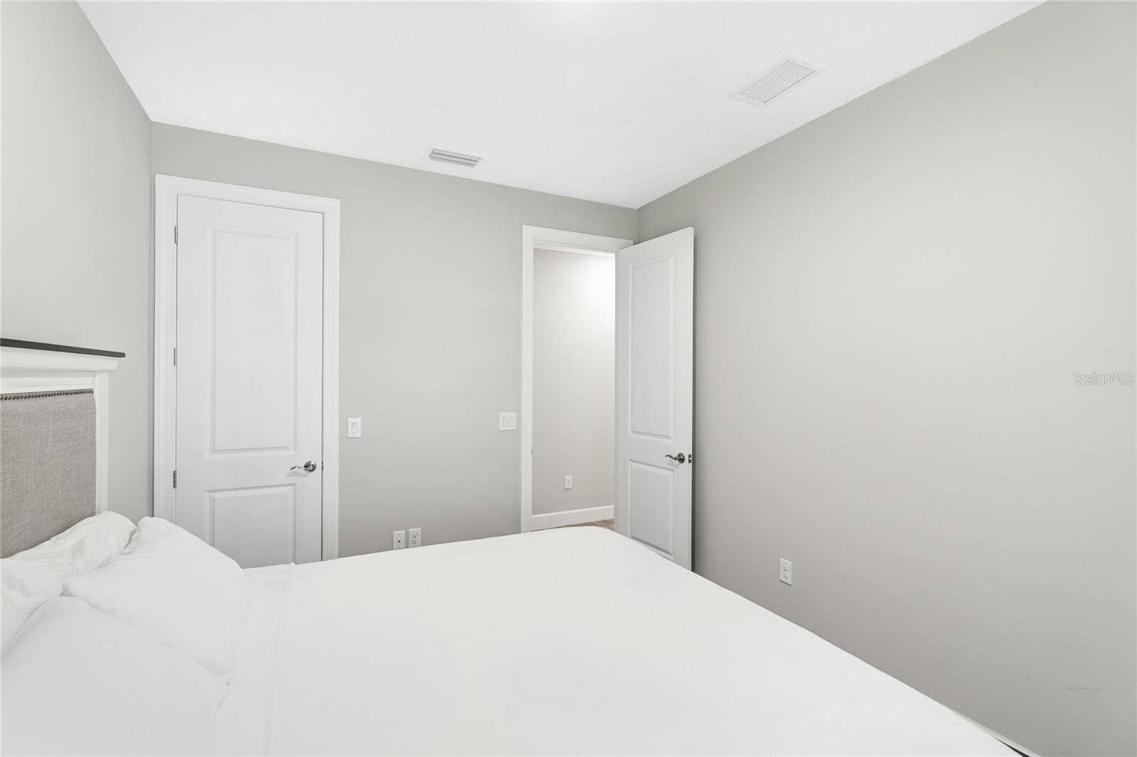 10414 INGLENOOK TERRACE, Palmetto, FL 34221 10414 INGLENOOK TERRACE, Palmetto, FL 34221