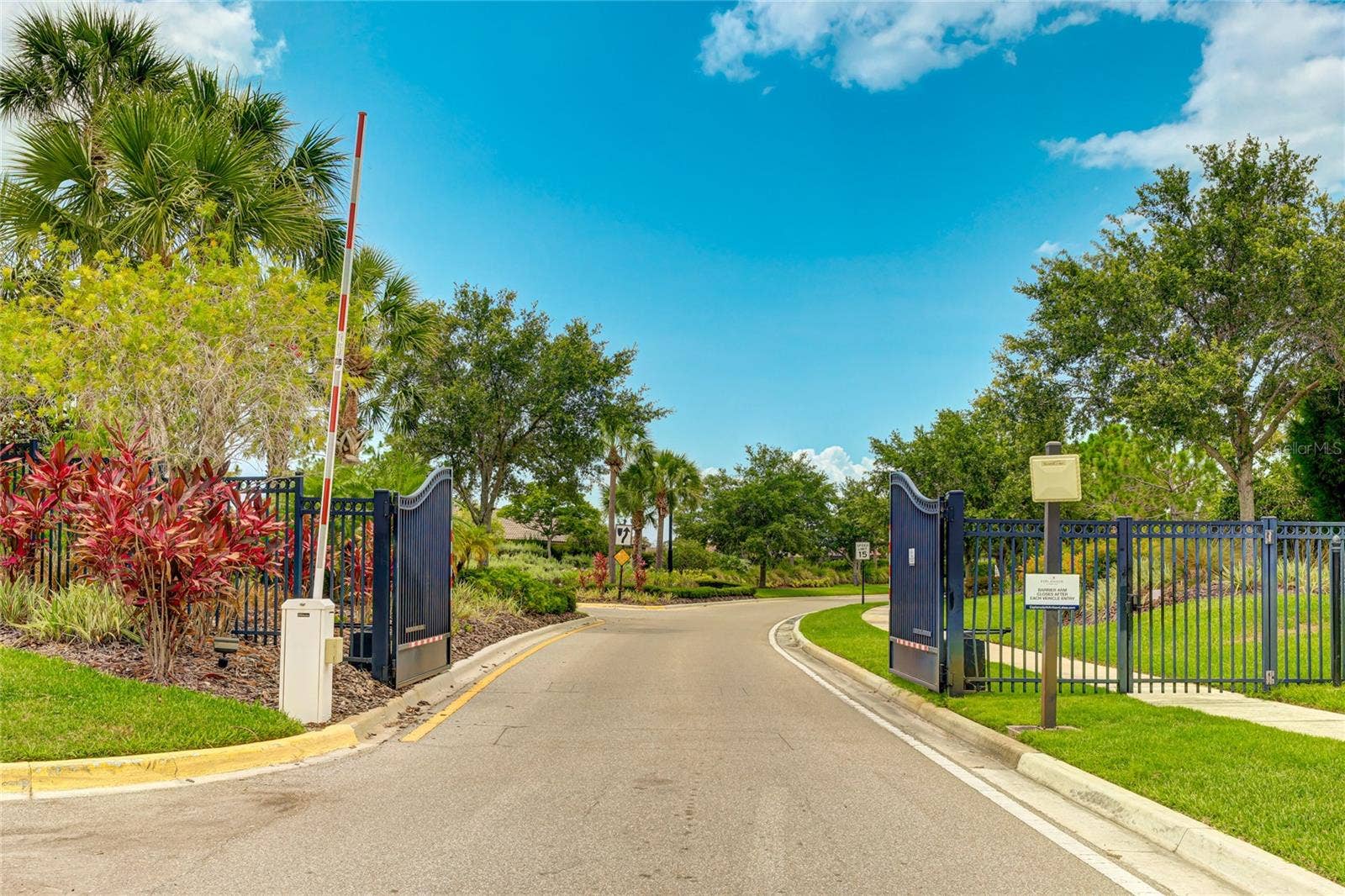 10414 INGLENOOK TERRACE, Palmetto, FL 34221 10414 INGLENOOK TERRACE, Palmetto, FL 34221