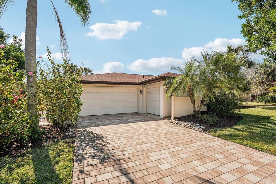 Property photo for 4963 RUTLAND GATE, Sarasota, FL