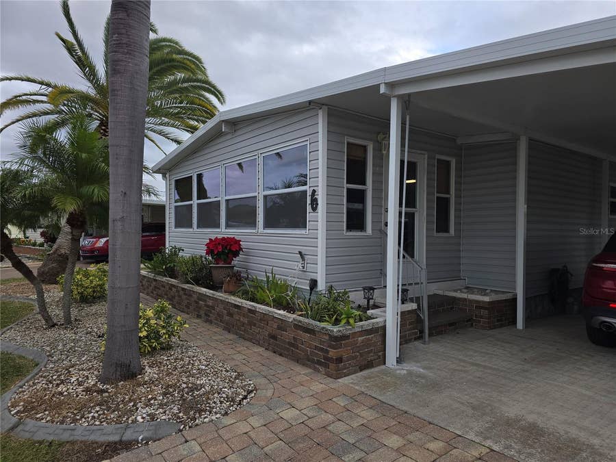 Property photo for 6 S BOTANY BAY CIRCLE, Englewood, FL