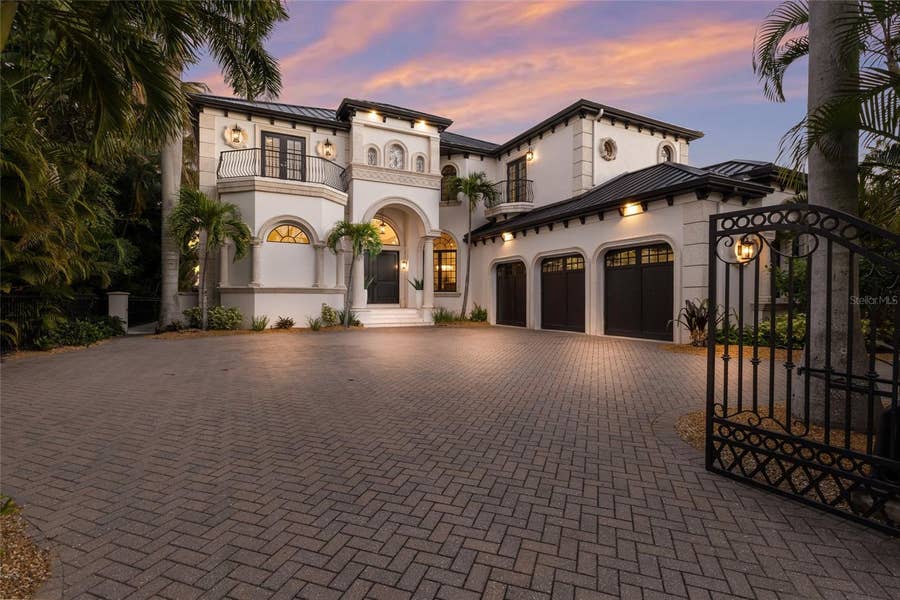 Property photo for 1418 JOHN RINGLING PARKWAY, Sarasota, FL
