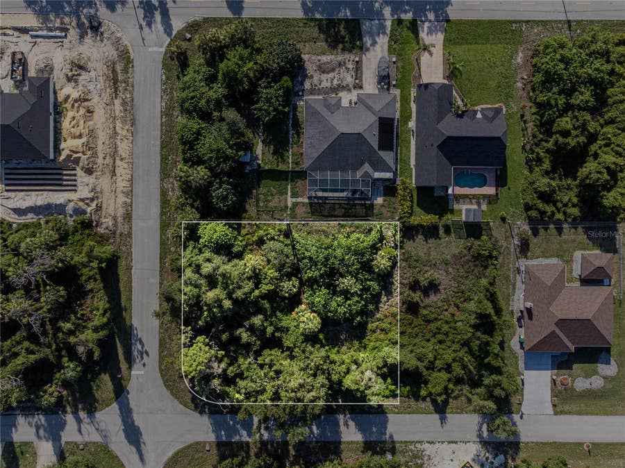 Property photo for 17221 NIXON AVENUE, Port Charlotte, FL
