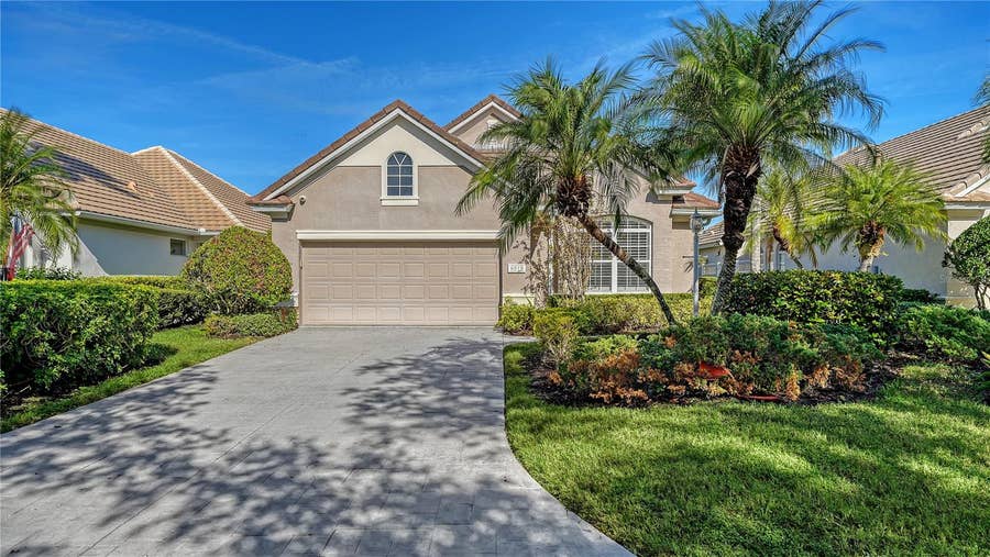 Property photo for 6519 OAKLAND HILLS DRIVE, Lakewood Ranch, FL