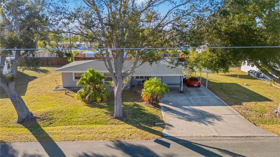 Property photo for 524 SARABAY ROAD, Osprey, FL