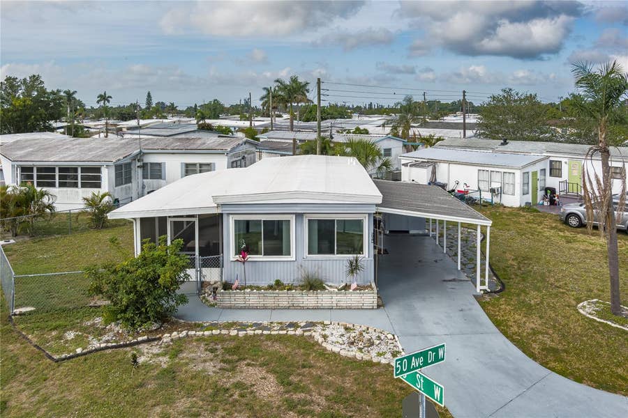 Property photo for 504 50TH AVENUE DR W, Bradenton, FL