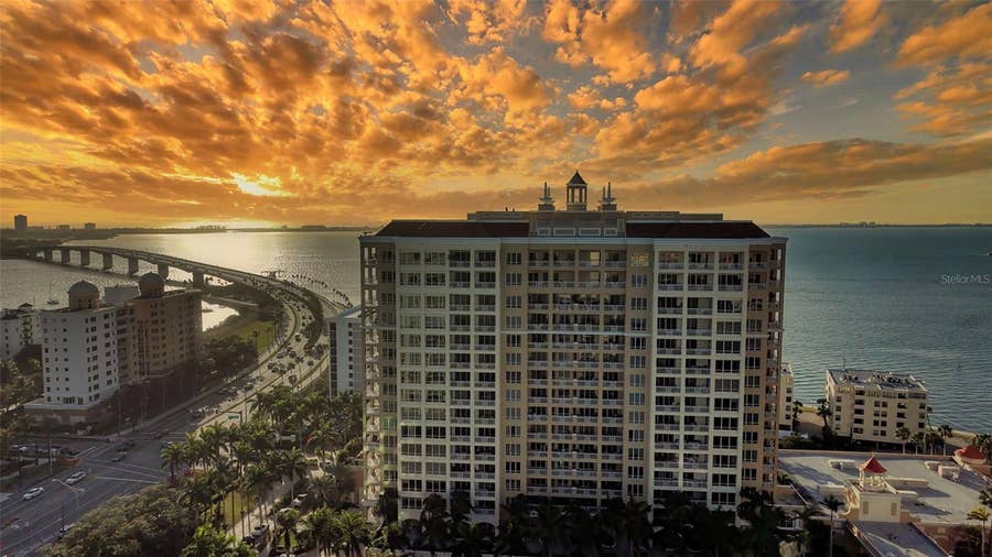 Property photo for 35 WATERGATE DRIVE, #1005, Sarasota, FL
