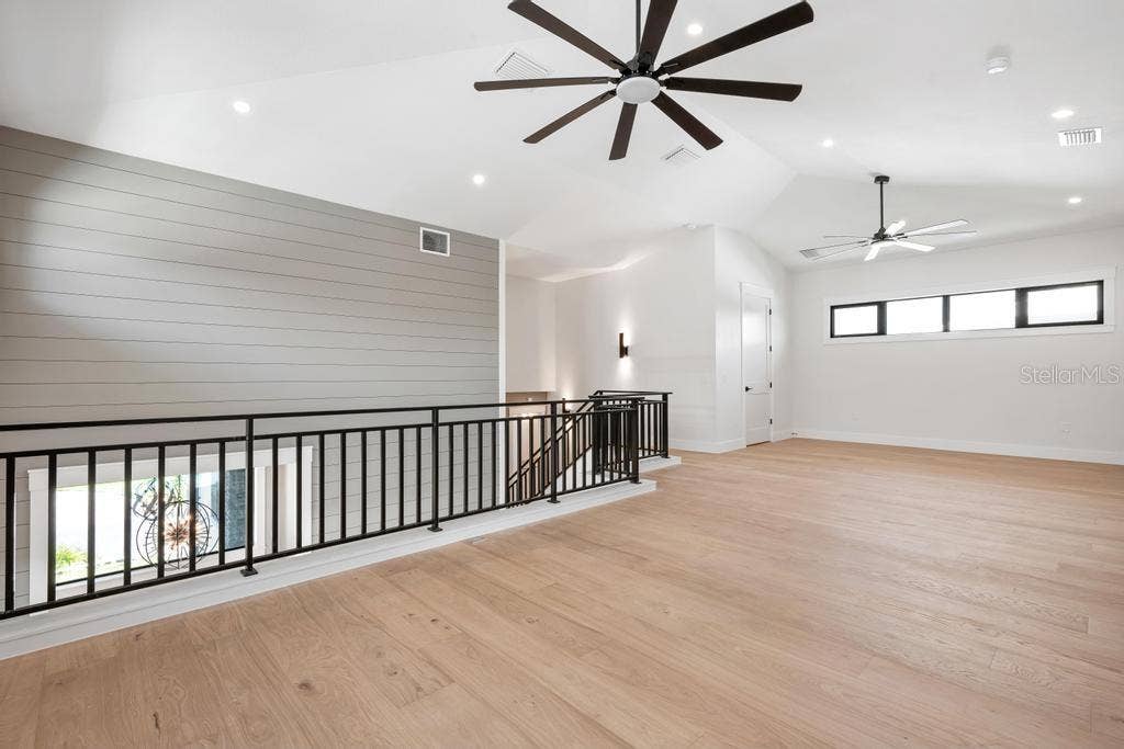 527 VENICE LANE, Sarasota, FL 34242 527 VENICE LANE, Sarasota, FL 34242
