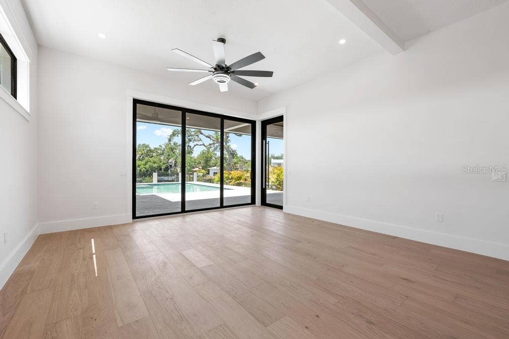 527 VENICE LANE, Sarasota, FL 34242 527 VENICE LANE, Sarasota, FL 34242
