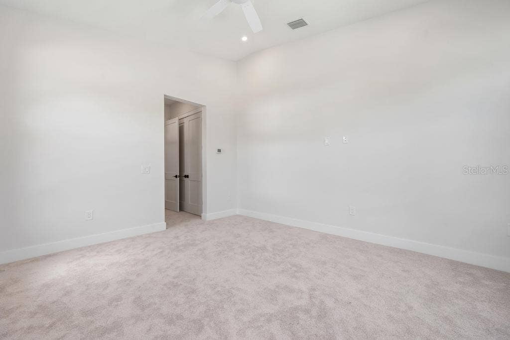 527 VENICE LANE, Sarasota, FL 34242 527 VENICE LANE, Sarasota, FL 34242