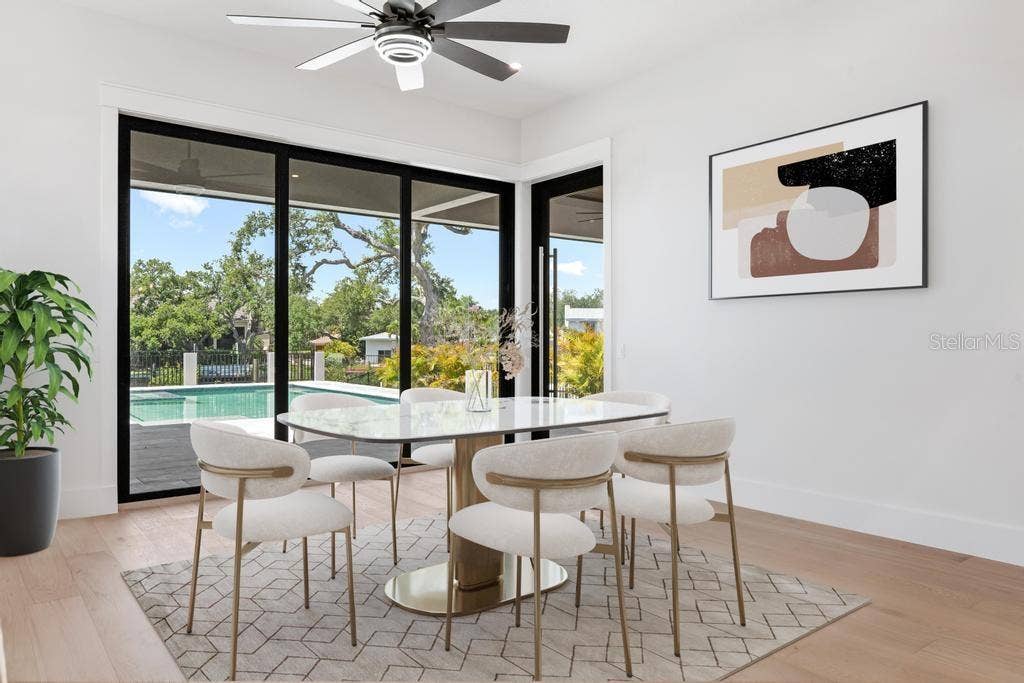 527 VENICE LANE, Sarasota, FL 34242 527 VENICE LANE, Sarasota, FL 34242