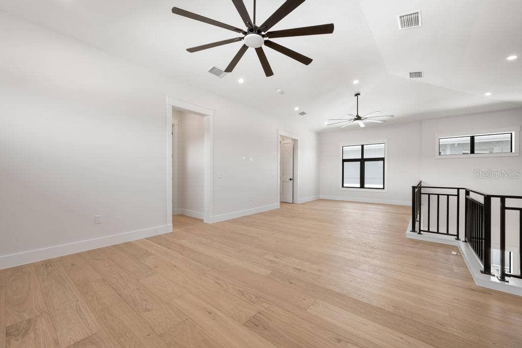 527 VENICE LANE, Sarasota, FL 34242 527 VENICE LANE, Sarasota, FL 34242