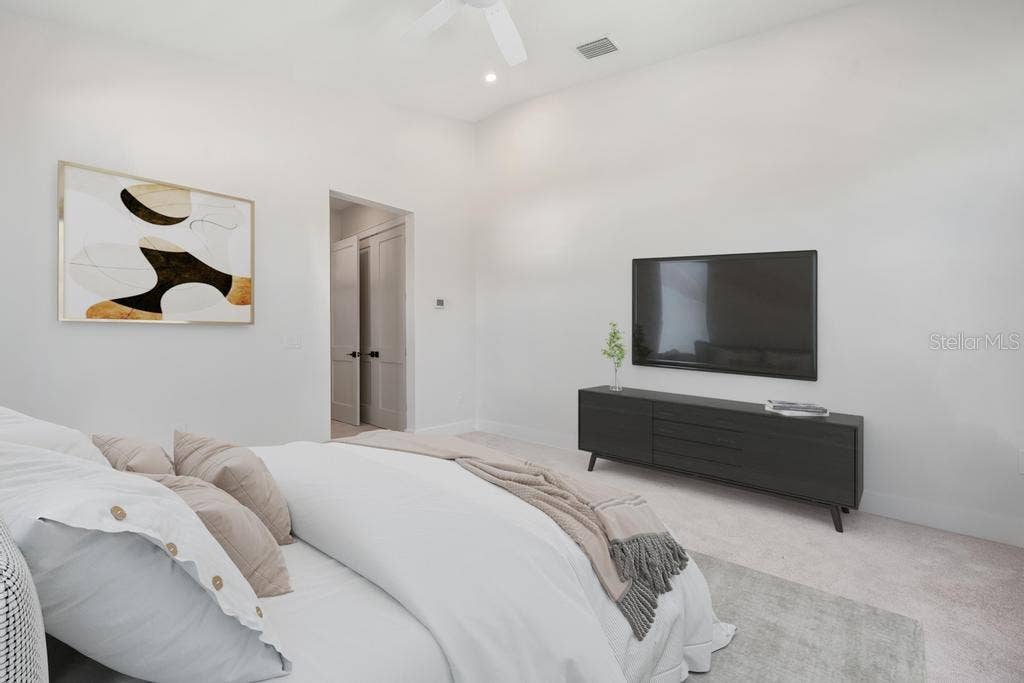 527 VENICE LANE, Sarasota, FL 34242 527 VENICE LANE, Sarasota, FL 34242