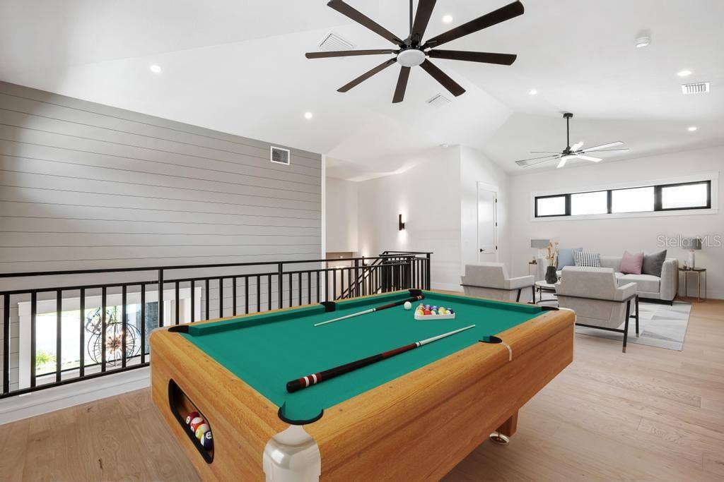 527 VENICE LANE, Sarasota, FL 34242 527 VENICE LANE, Sarasota, FL 34242