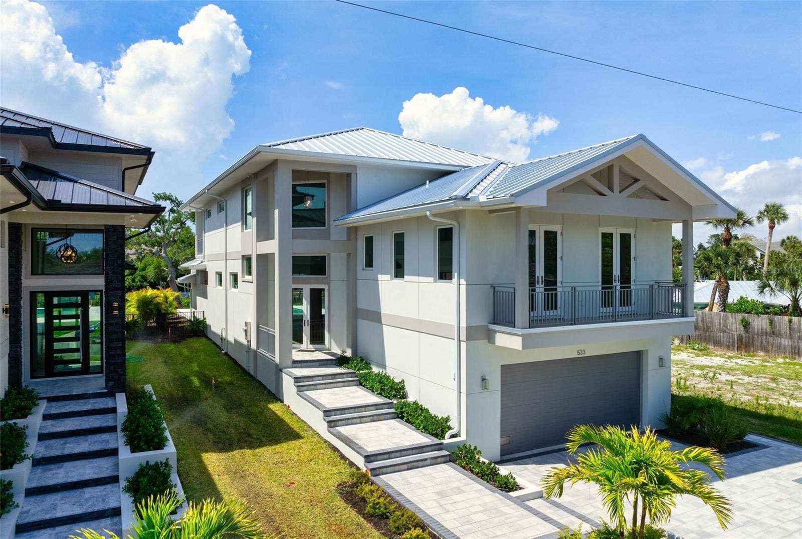 533 VENICE LANE, Sarasota, FL 34242 533 VENICE LANE, Sarasota, FL 34242