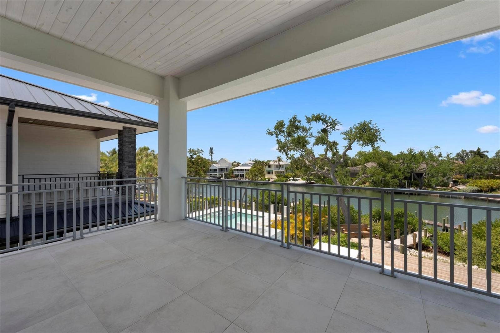 533 VENICE LANE, Sarasota, FL 34242 533 VENICE LANE, Sarasota, FL 34242