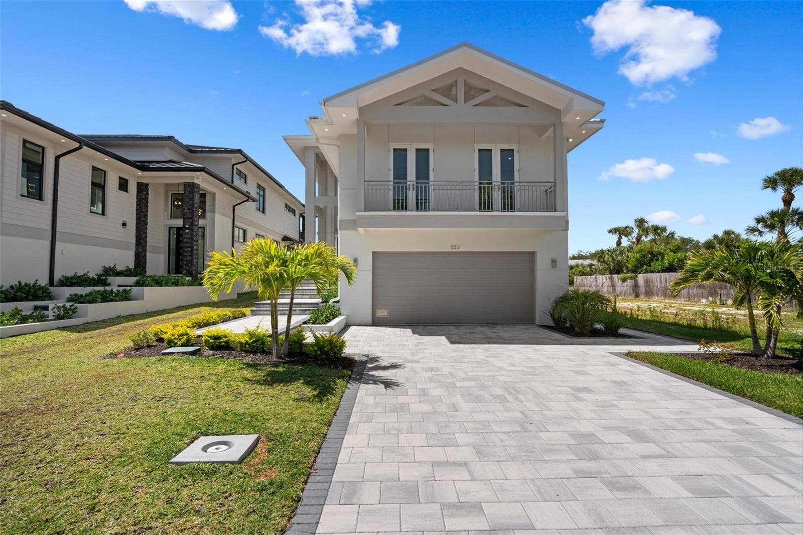 533 VENICE LANE, Sarasota, FL 34242 533 VENICE LANE, Sarasota, FL 34242