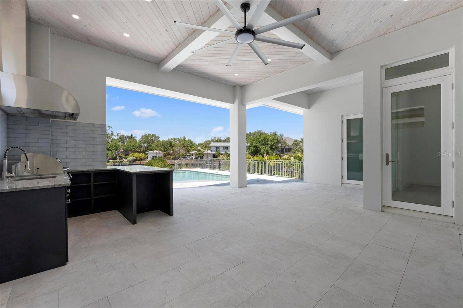 533 VENICE LANE, Sarasota, FL 34242 533 VENICE LANE, Sarasota, FL 34242