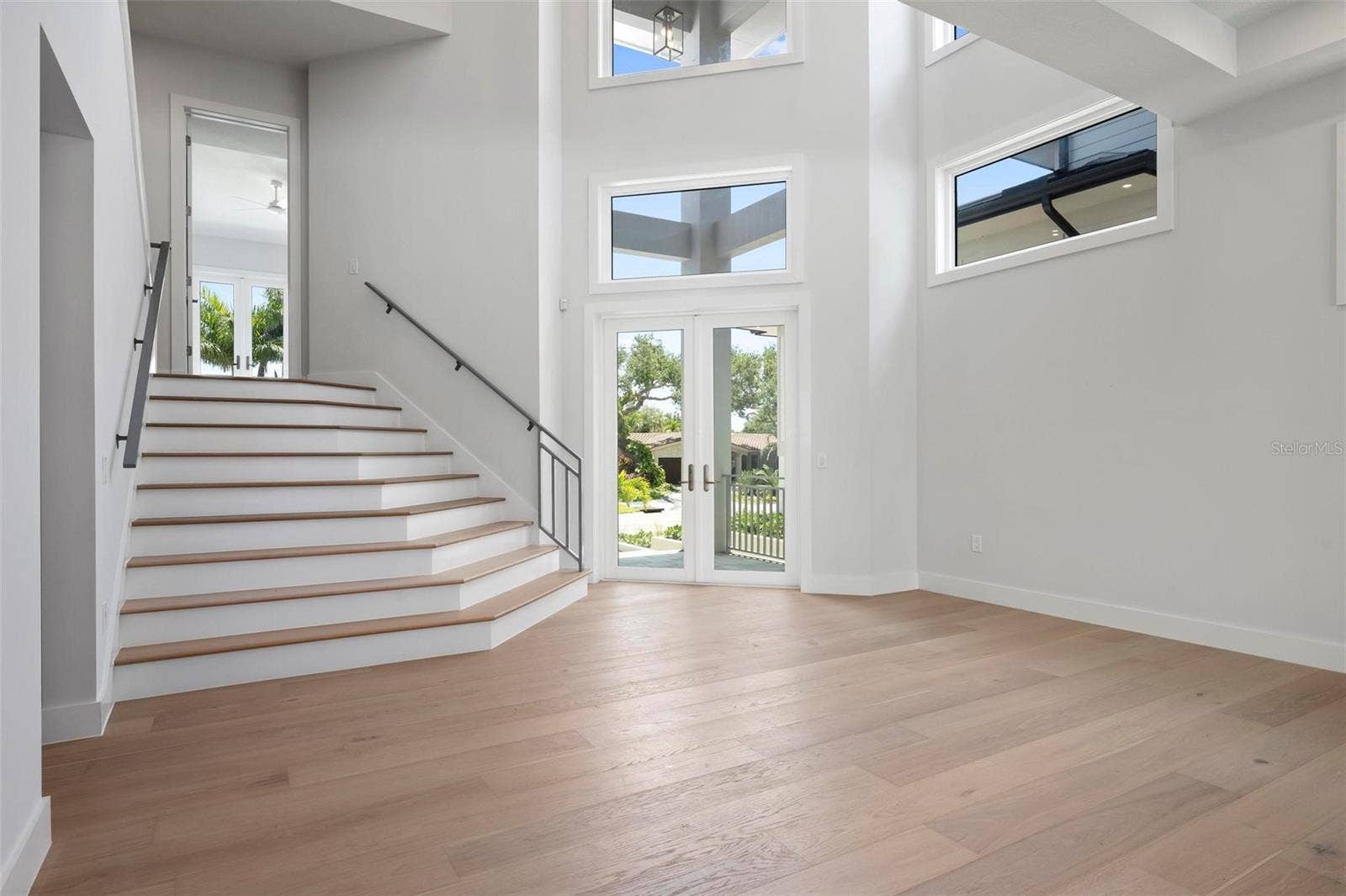 533 VENICE LANE, Sarasota, FL 34242 533 VENICE LANE, Sarasota, FL 34242