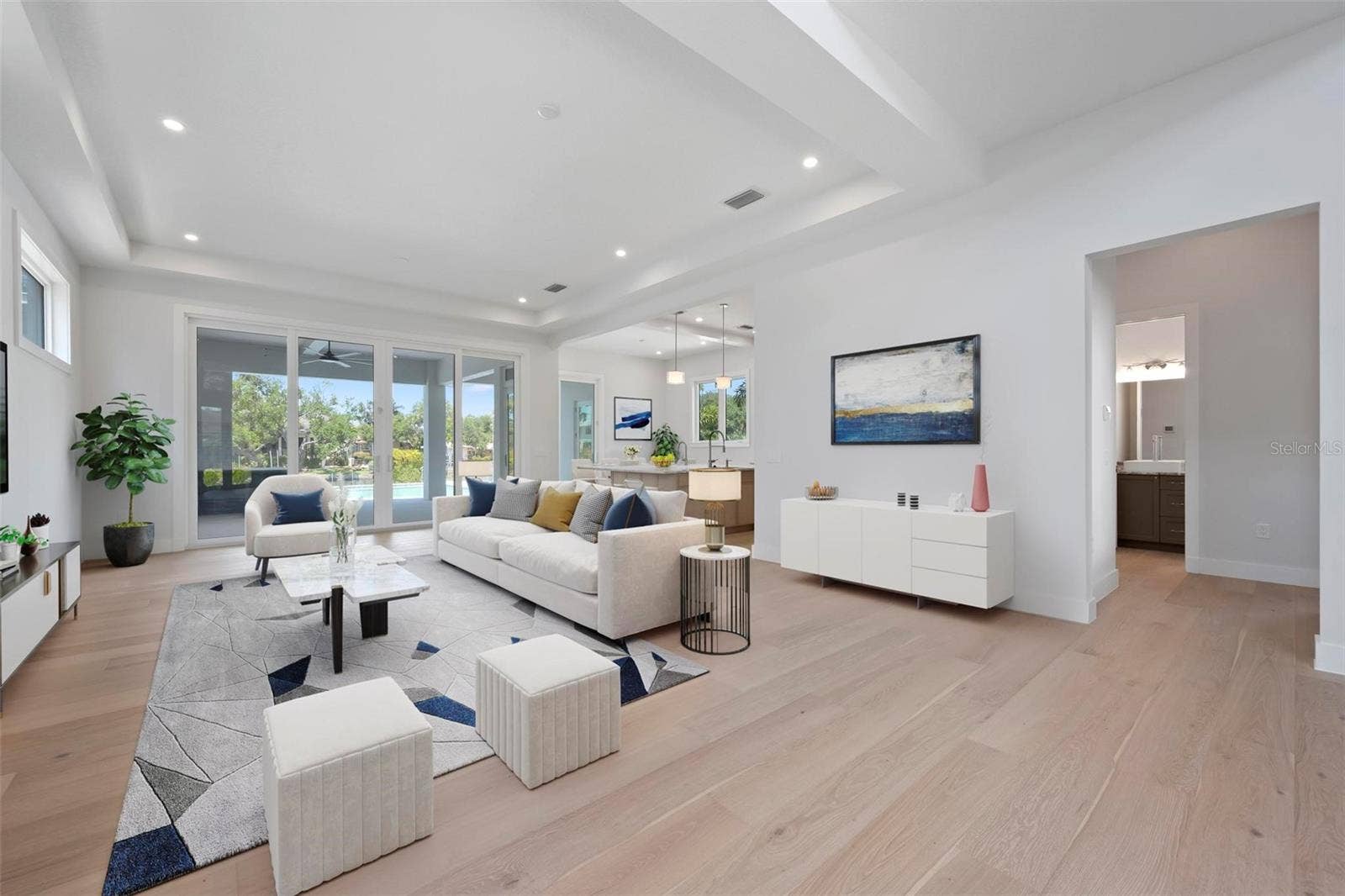 533 VENICE LANE, Sarasota, FL 34242 533 VENICE LANE, Sarasota, FL 34242