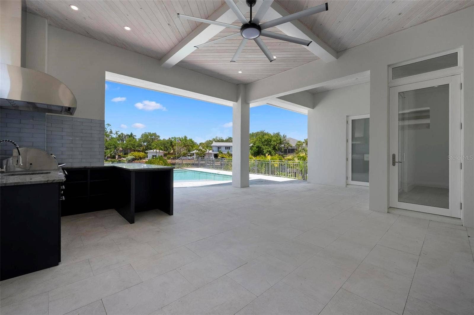 533 VENICE LANE, Sarasota, FL 34242 533 VENICE LANE, Sarasota, FL 34242