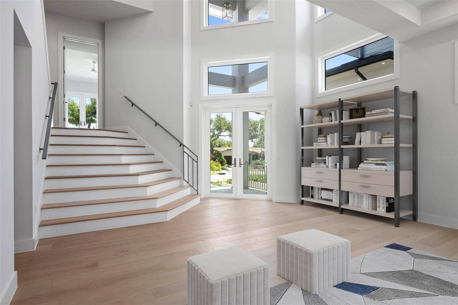533 VENICE LANE, Sarasota, FL 34242 533 VENICE LANE, Sarasota, FL 34242
