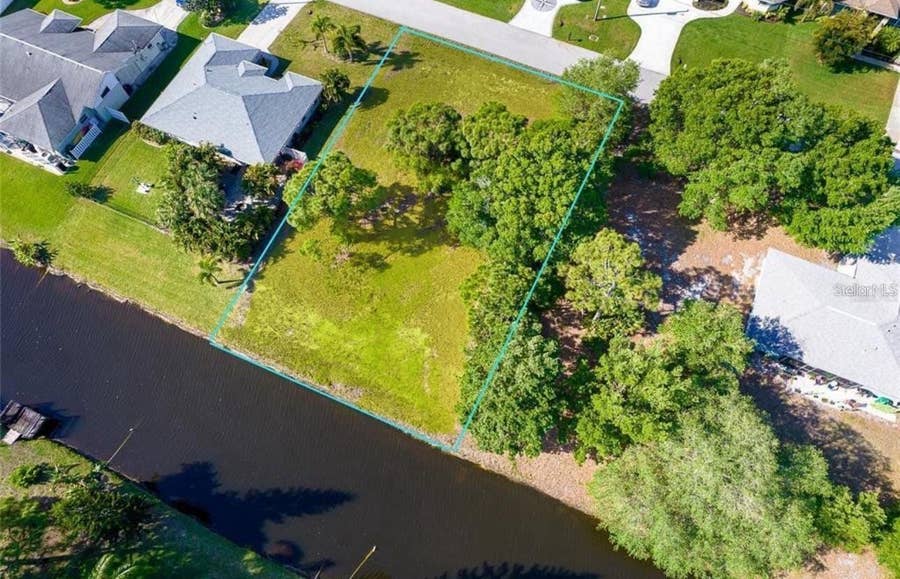 Property photo for 74 MARINER LANE, Rotonda West, FL
