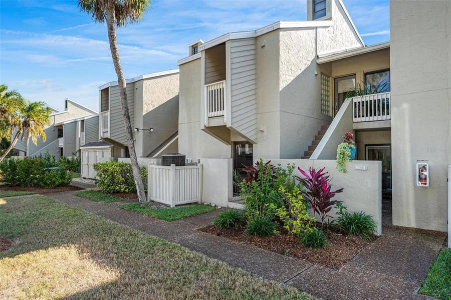 Property photo for 5260 GULF OF MEXICO DRIVE, #403, Longboat Key, FL