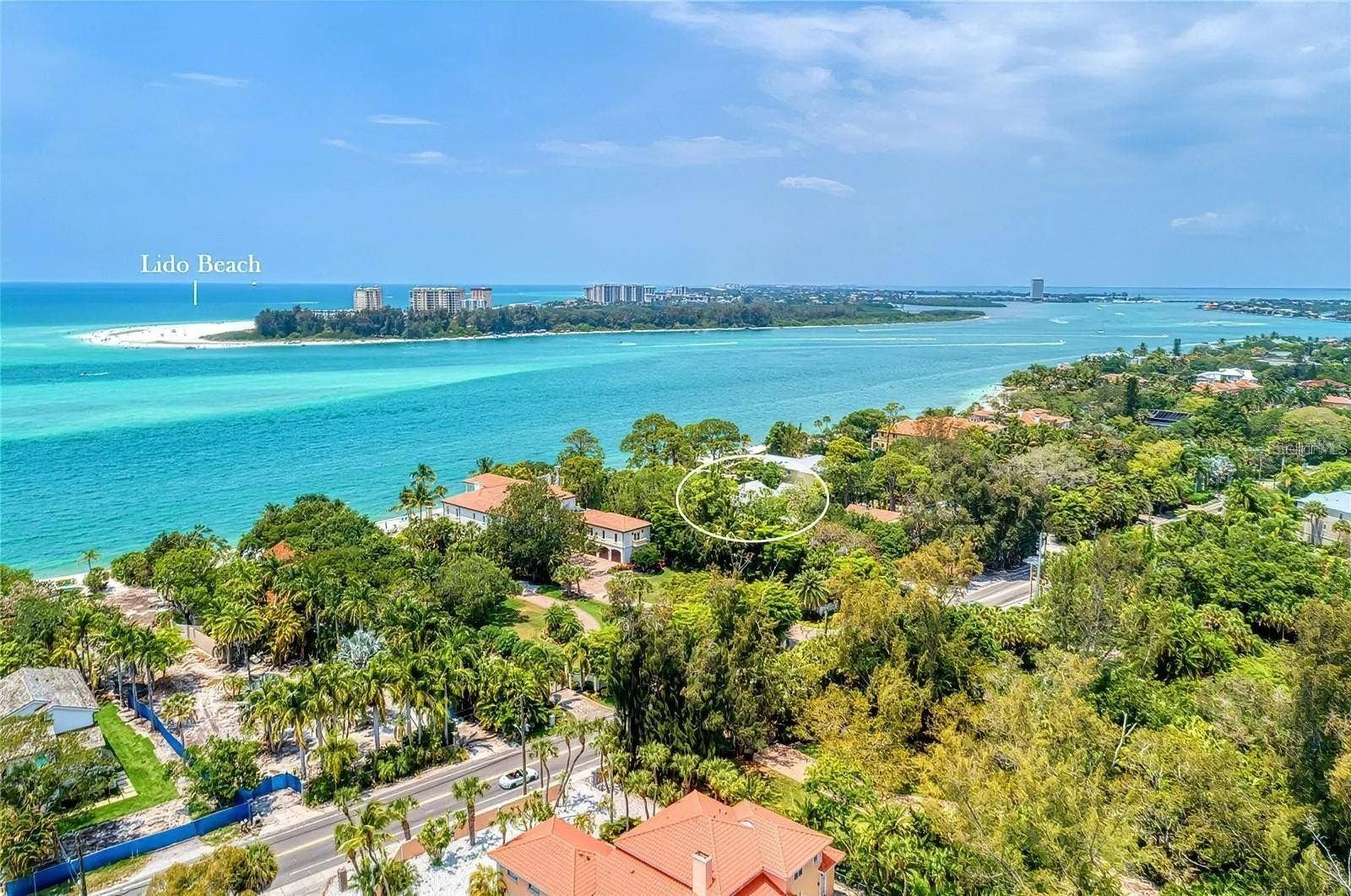 4050 HIGEL AVENUE, Sarasota, FL 34242 4050 HIGEL AVENUE, Sarasota, FL 34242