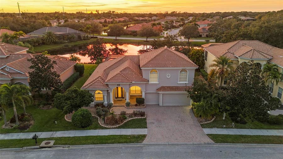 Property photo for 6961 SCRUB JAY DRIVE, Sarasota, FL