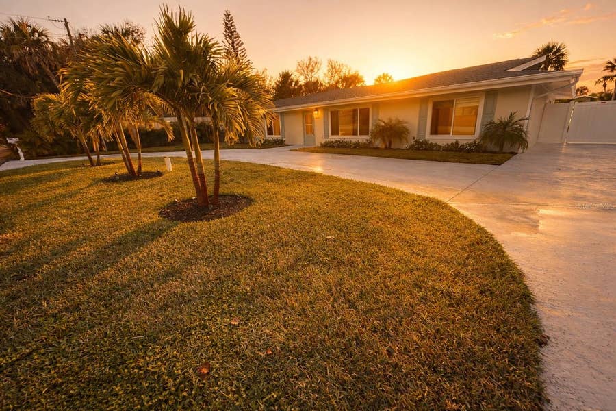 Property photo for 4646 GLEASON AVENUE, Sarasota, FL