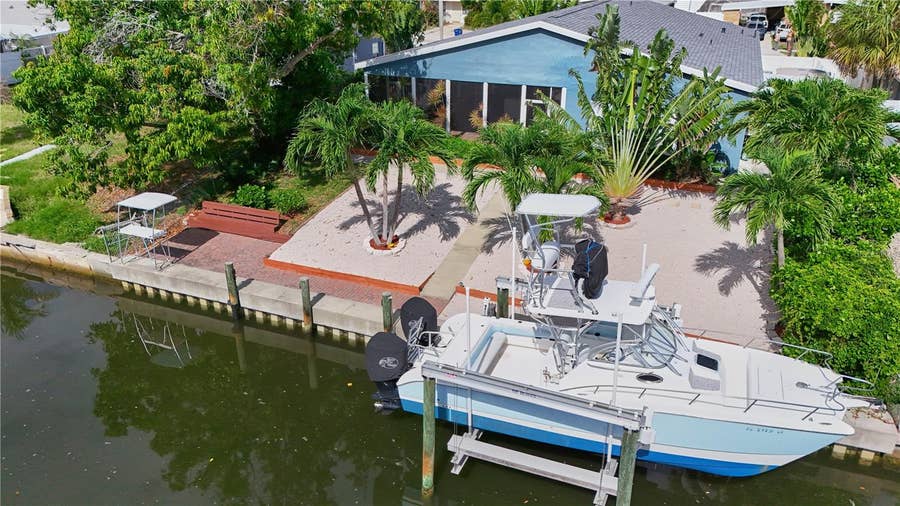 Property photo for 6811 GEORGIA AVENUE, Bradenton, FL