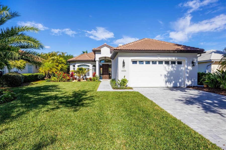 Property photo for 7331 SAINT GEORGES WAY, University Park, FL