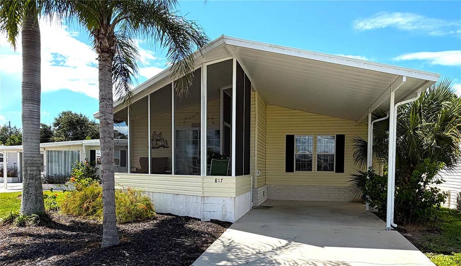 Property photo for 817 S GREEN CIRCLE, Venice, FL