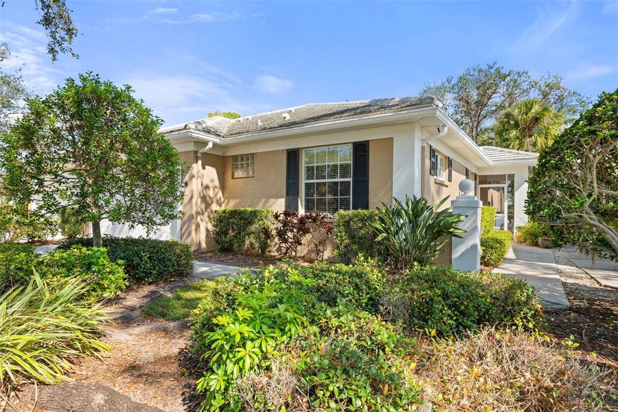 Property photo for 905 BARCLAY COURT, Venice, FL