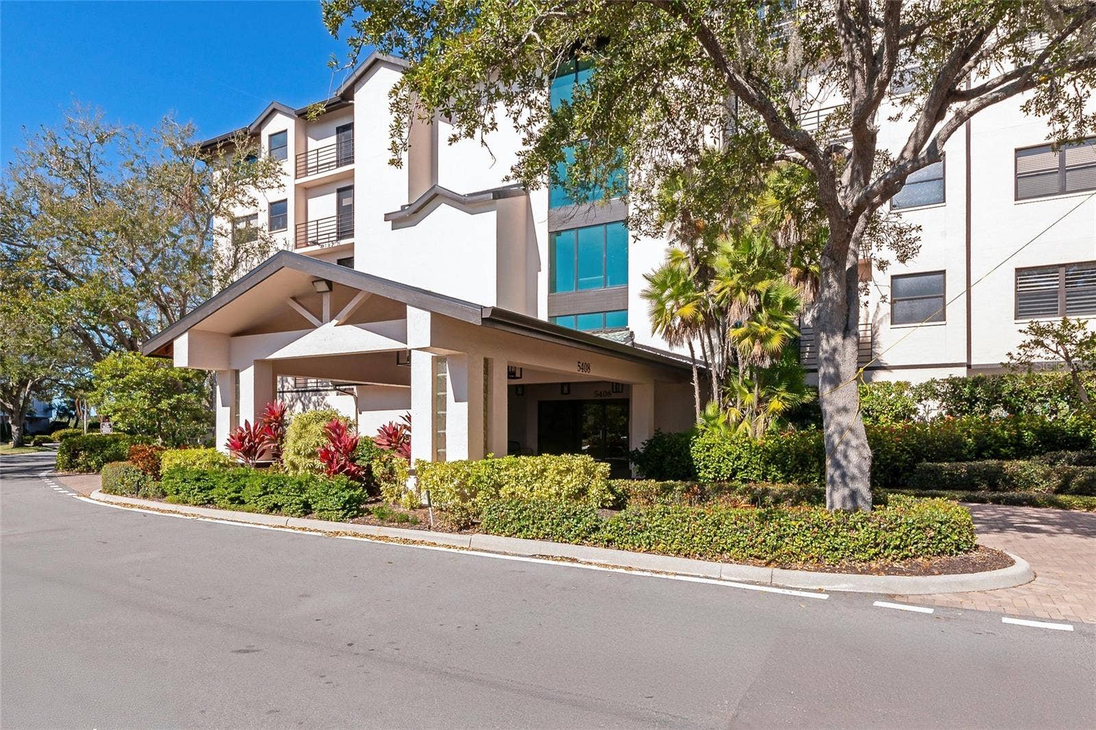 5408 EAGLES POINT CIRCLE, #302, Sarasota, FL 34231 5408 EAGLES POINT CIRCLE, #302, Sarasota, FL 34231