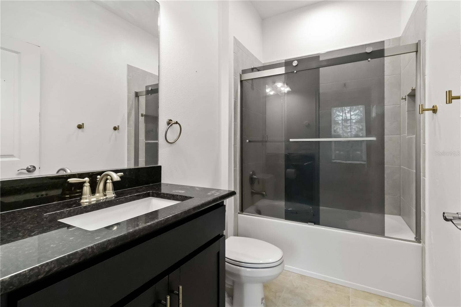 10934 WENDOVER DRIVE, Palmetto, FL 34221 10934 WENDOVER DRIVE, Palmetto, FL 34221