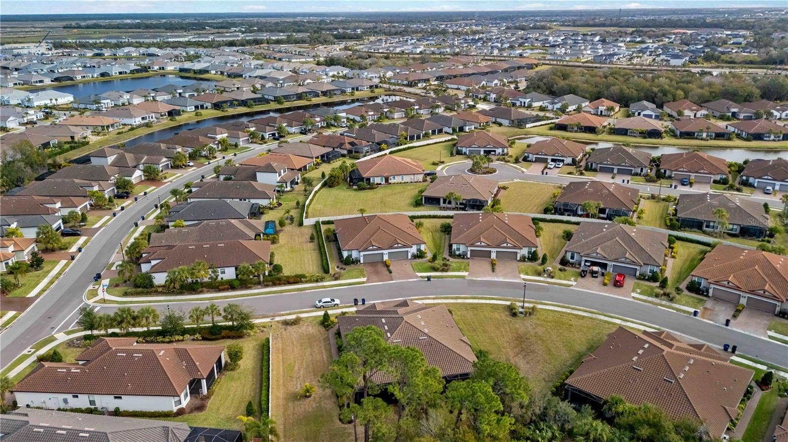 10934 WENDOVER DRIVE, Palmetto, FL 34221 10934 WENDOVER DRIVE, Palmetto, FL 34221