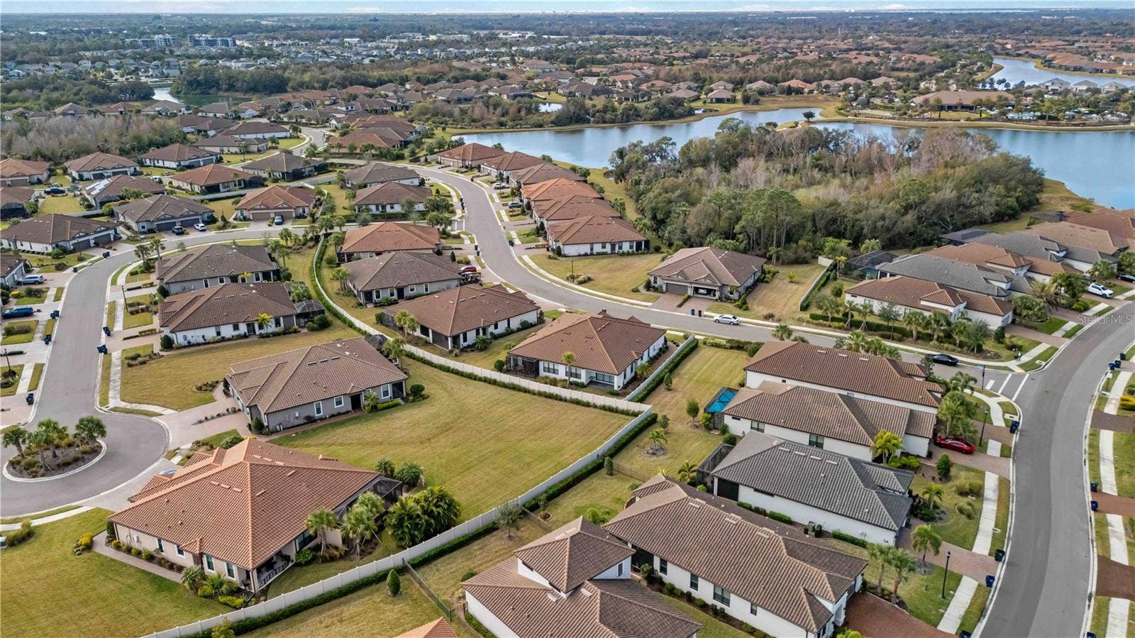 10934 WENDOVER DRIVE, Palmetto, FL 34221 10934 WENDOVER DRIVE, Palmetto, FL 34221