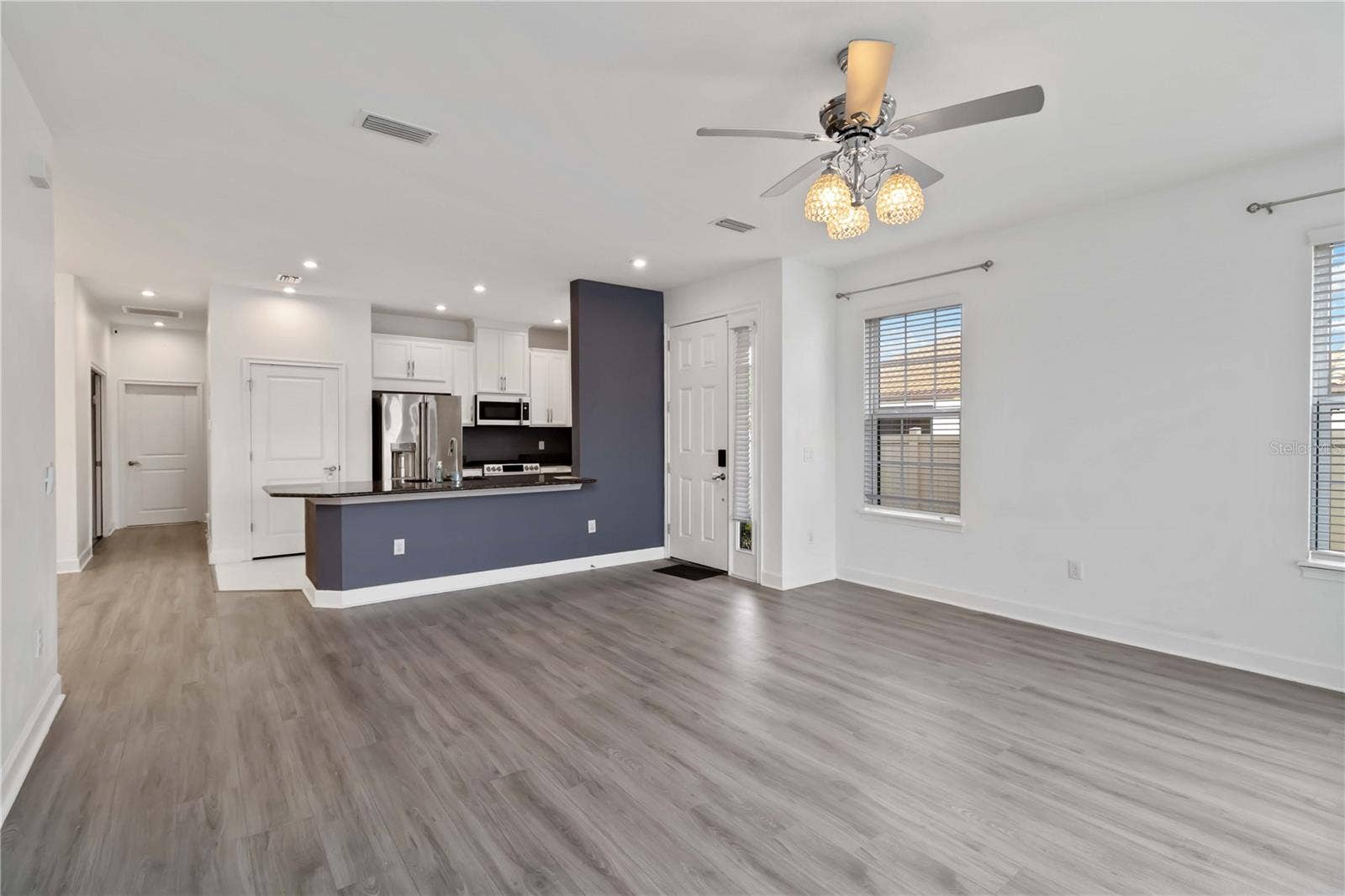 10934 WENDOVER DRIVE, Palmetto, FL 34221 10934 WENDOVER DRIVE, Palmetto, FL 34221