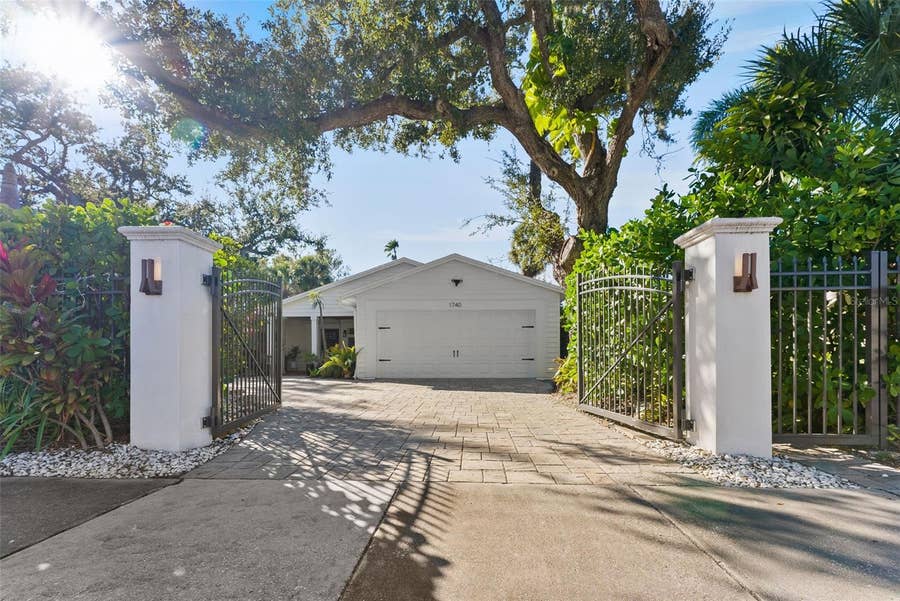 Property photo for 1740 S ORANGE AVENUE, Sarasota, FL