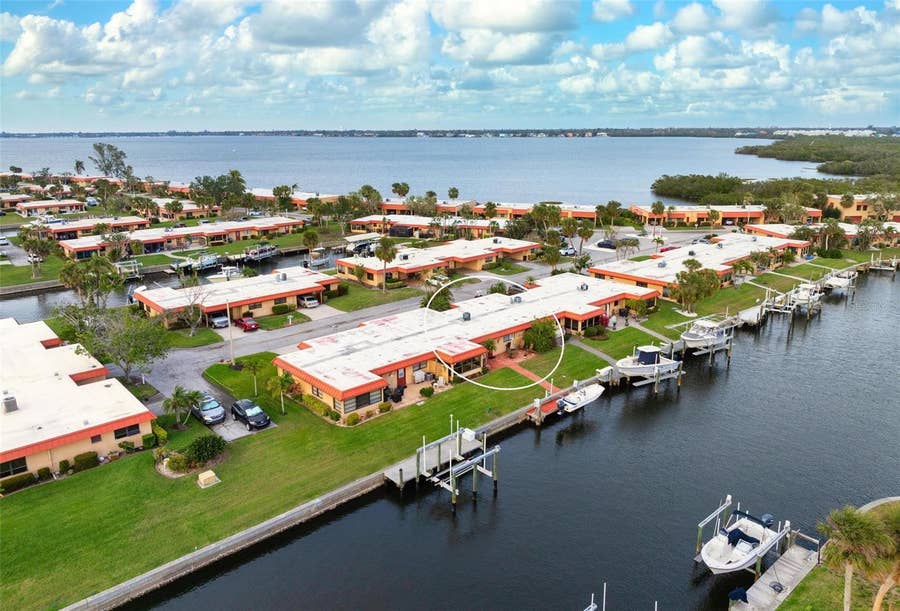 Property photo for 9527 AZURE COVE, Bradenton, FL