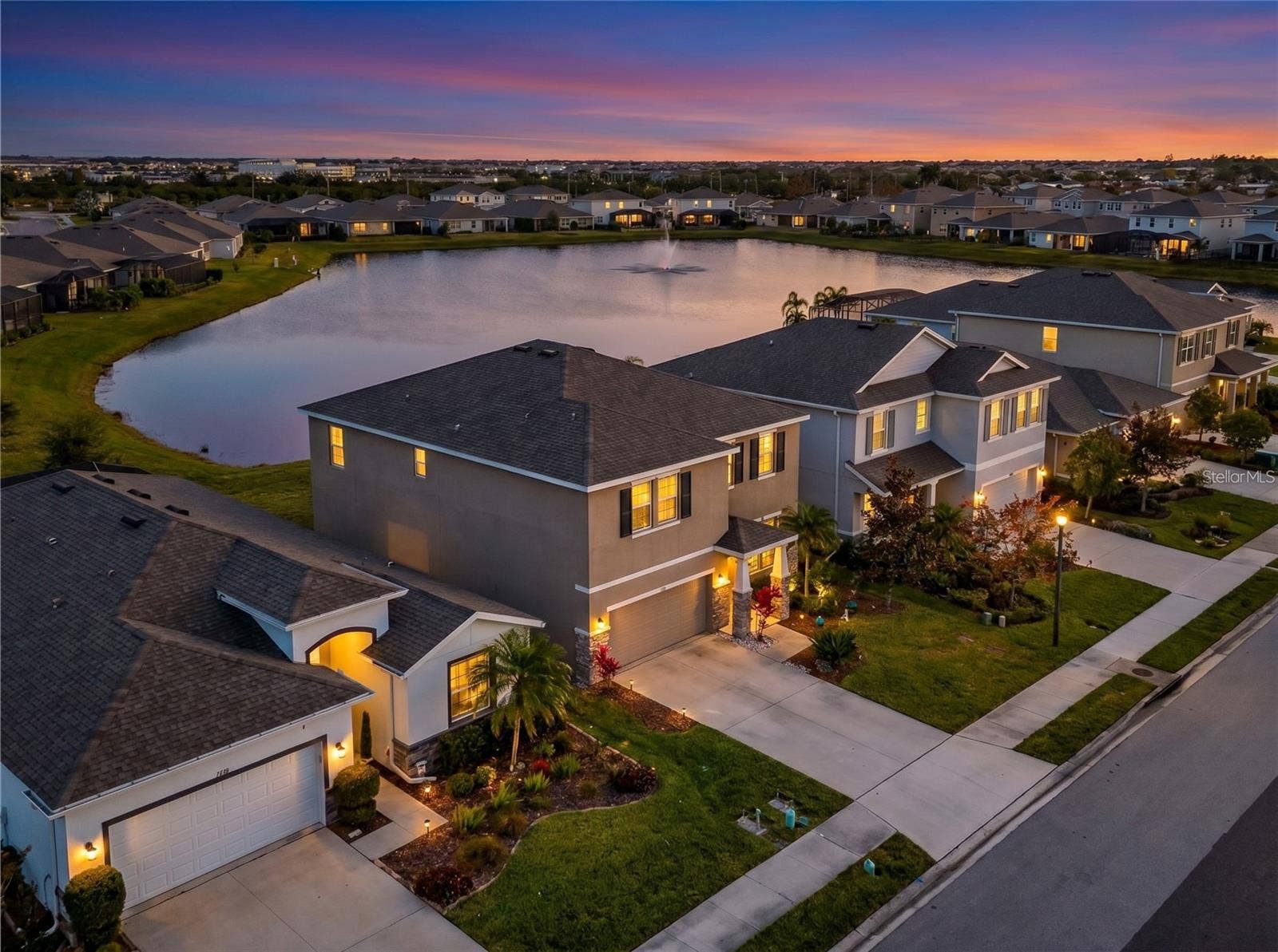 5324 HALEWOOD COURT, Bradenton, FL 34211 5324 HALEWOOD COURT, Bradenton, FL 34211