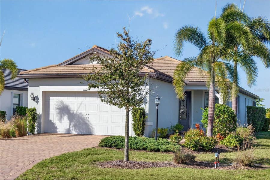 Property photo for 17725 NORTHWOOD PL., Bradenton, FL