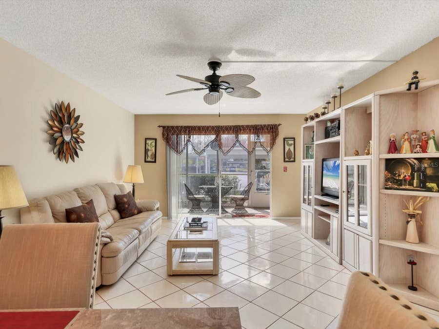 Property photo for 1330 GLEN OAKS DRIVE E, #174D, Sarasota, FL