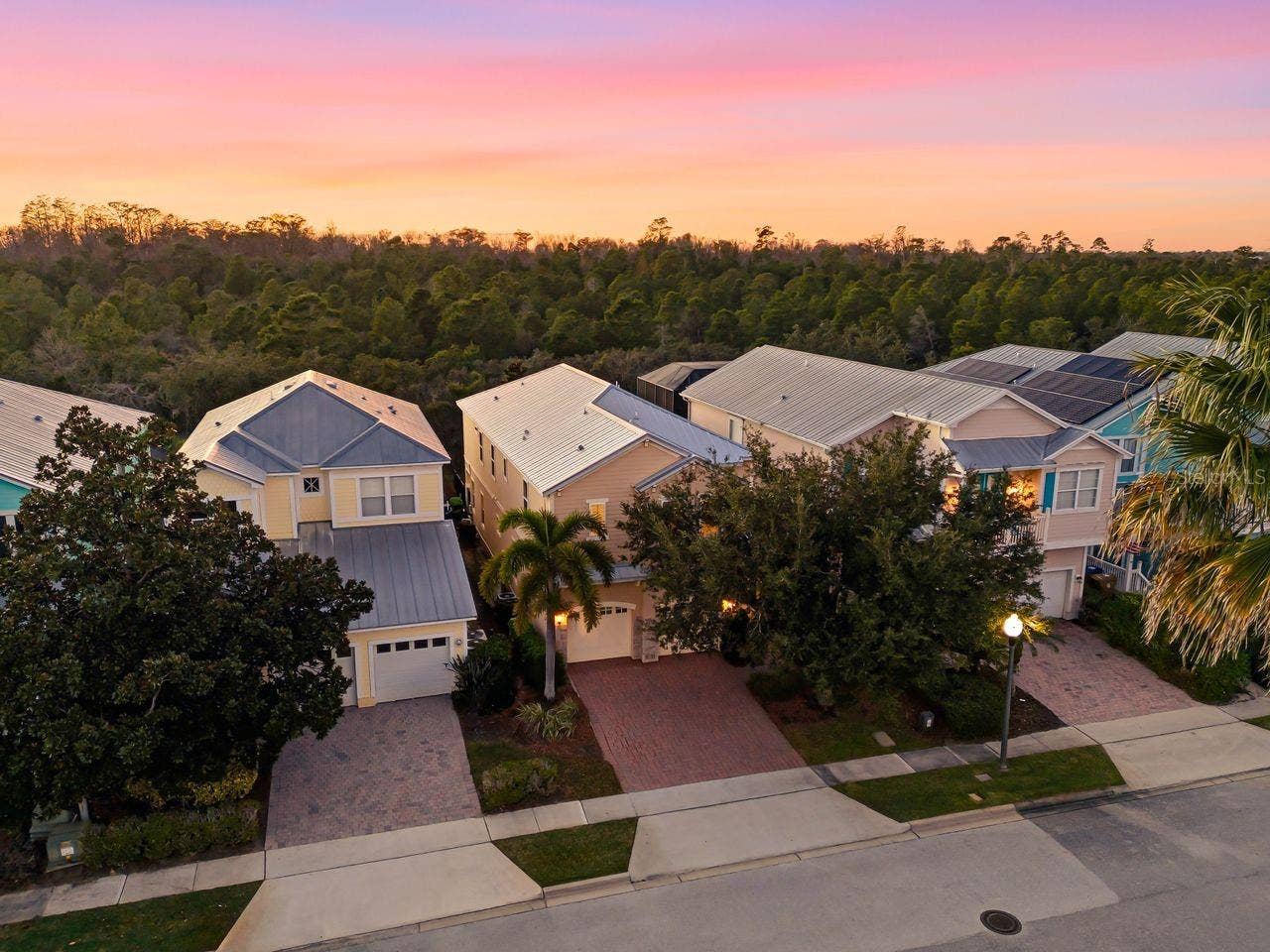 1437 FAIRVIEW CIRCLE, Reunion, FL 34747