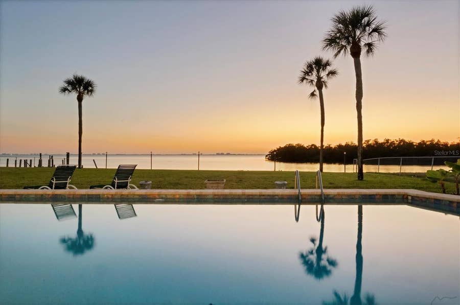 Property photo for 7318 WESTMORELAND DRIVE, Sarasota, FL